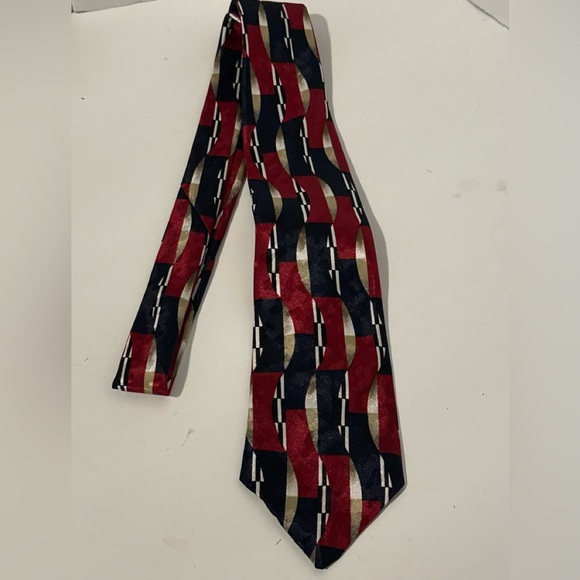 Prince Bellini Italian Styled Patterned Necktie - Picture 1 of 4